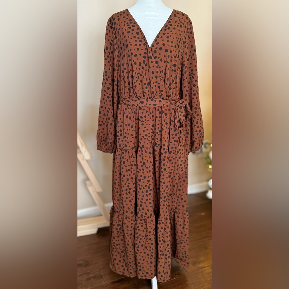 BloomChic Brown and Black Spotted Dress, 18/20